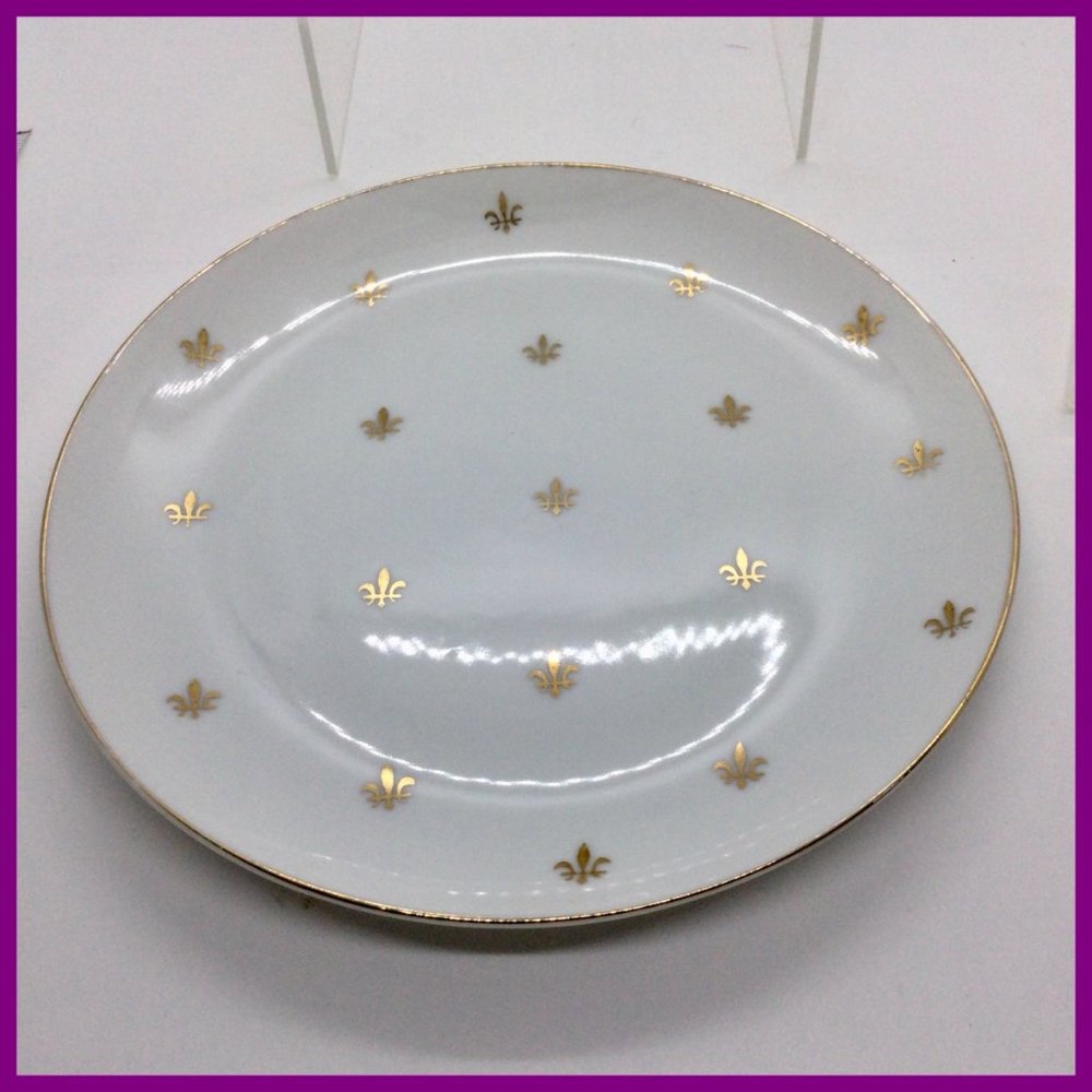 Fluer De Lis Plate